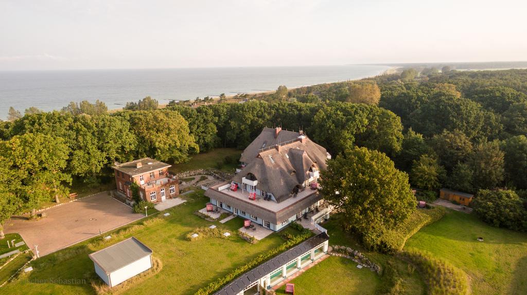 Romantik Hotel Fischerwiege Ahrenshoop Exterior foto